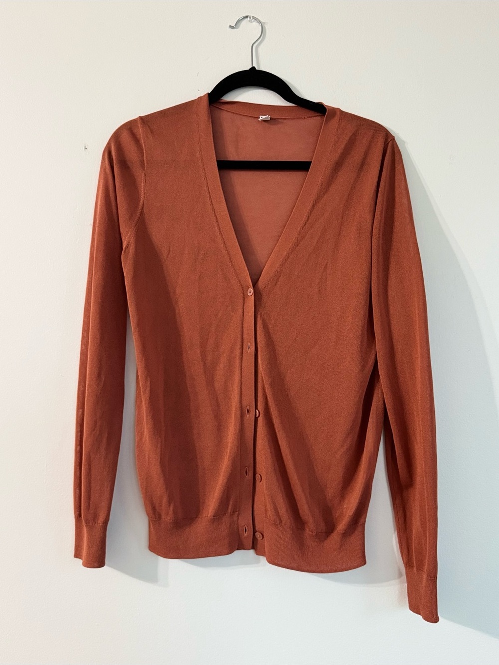 UNIQLO Light V Neck Orange Long Sleeve Cardigan